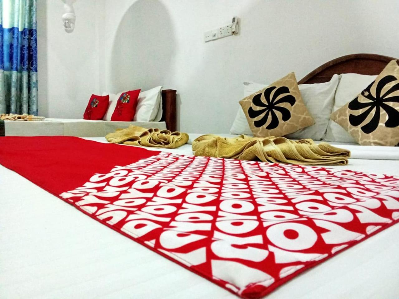 Hotel Awon Mirissa Exterior foto