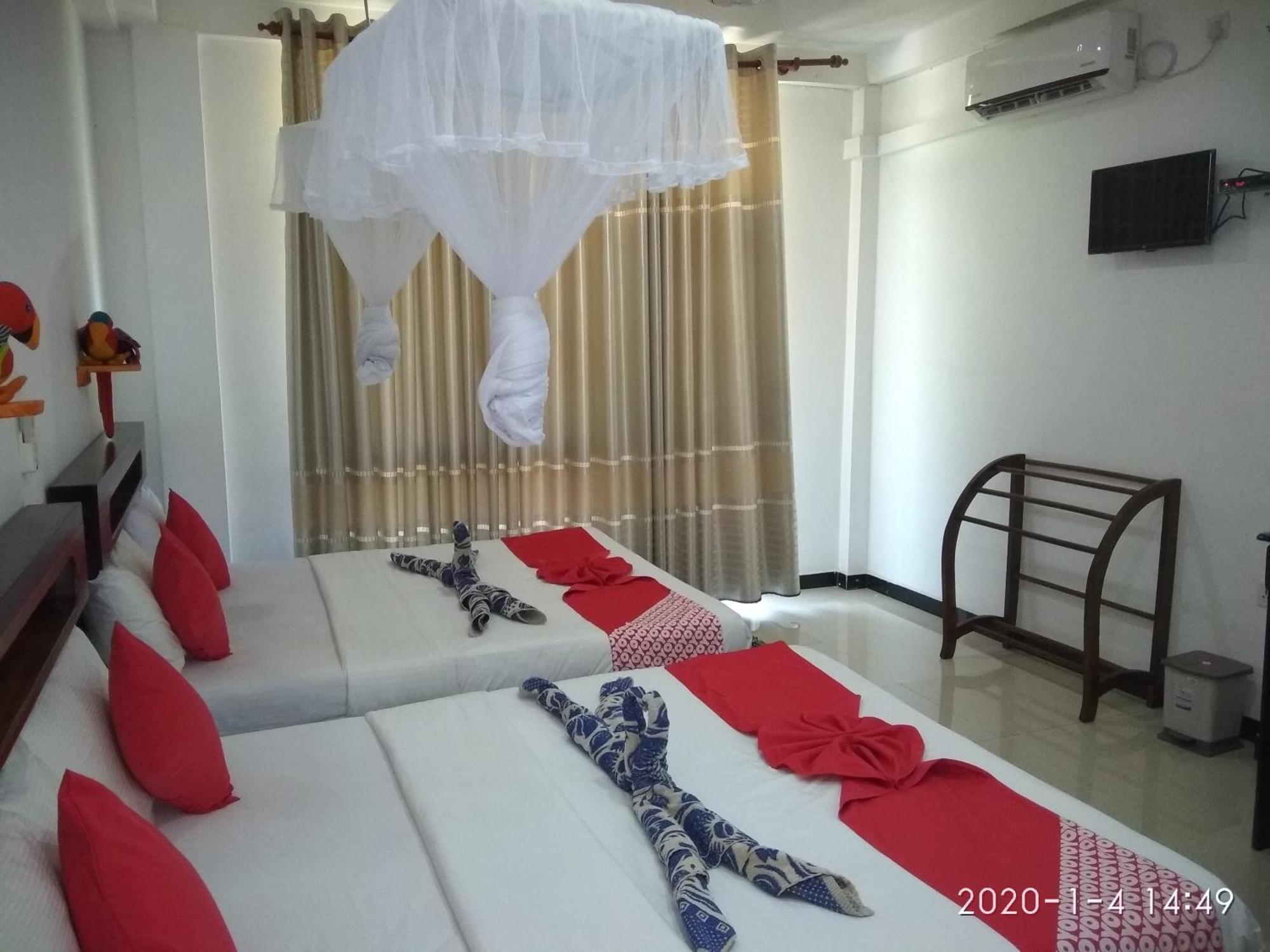 Hotel Awon Mirissa Exterior foto