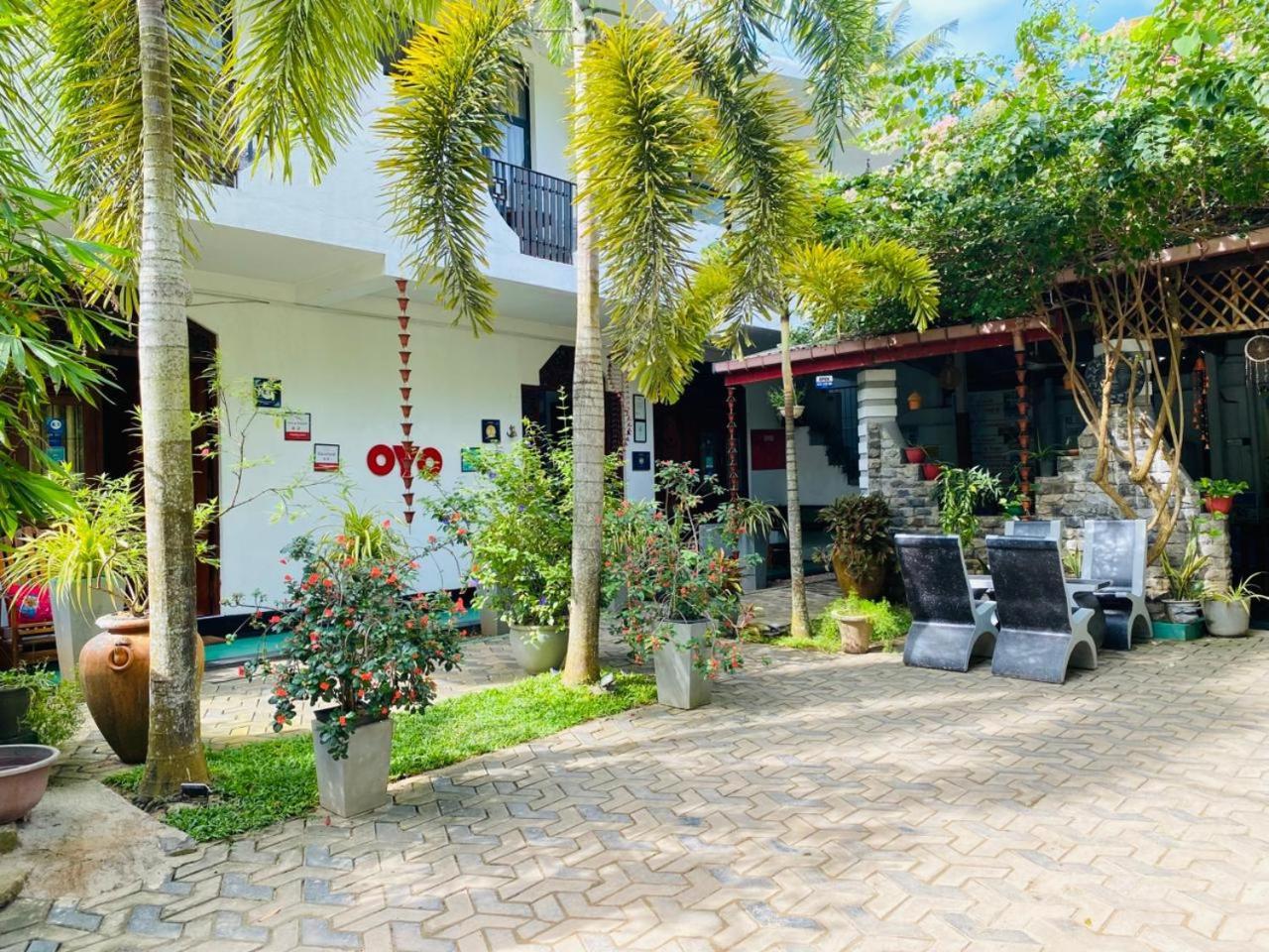Hotel Awon Mirissa Exterior foto