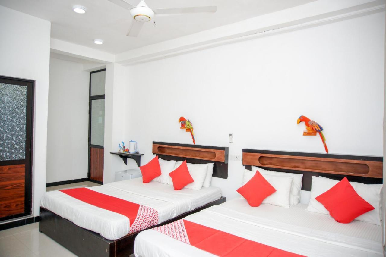 Hotel Awon Mirissa Exterior foto