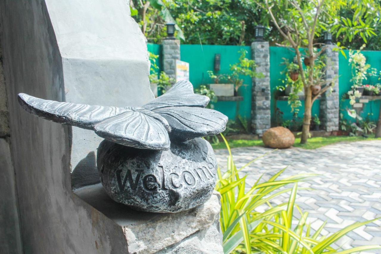 Hotel Awon Mirissa Exterior foto